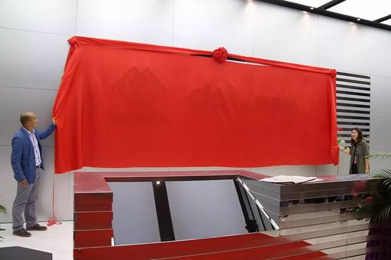 1516359915619095.jpg clip_image015.jpg